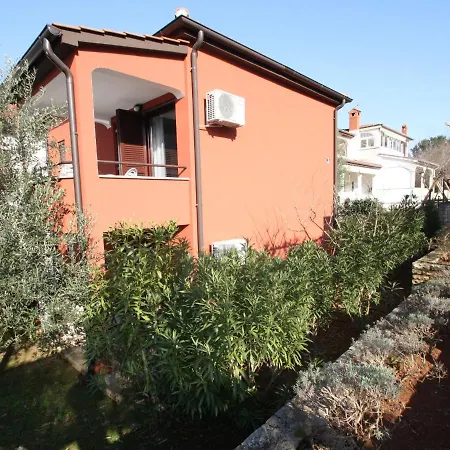 Luxurious In Croatia With Terrace * Porec