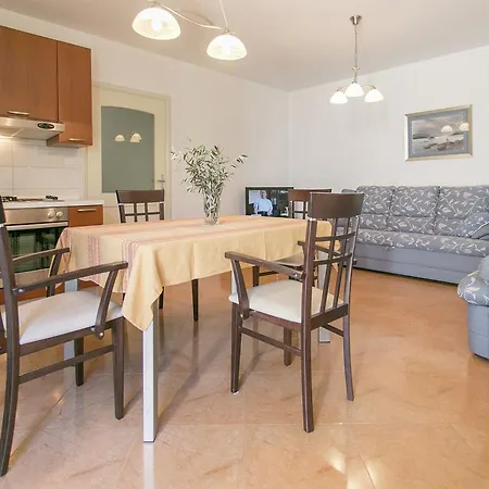 Luxurious In Croatia With Terrace Porec